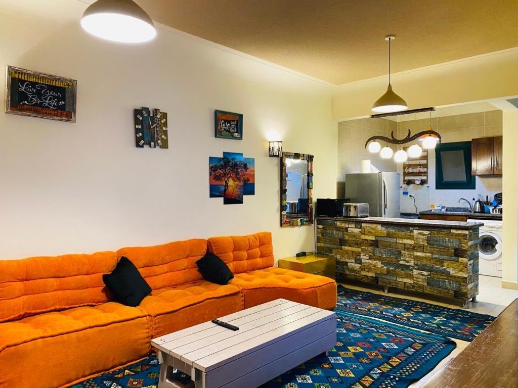 Furnished Chalet Apartment At La Hacienda Rasz Szedr Kültér fotó